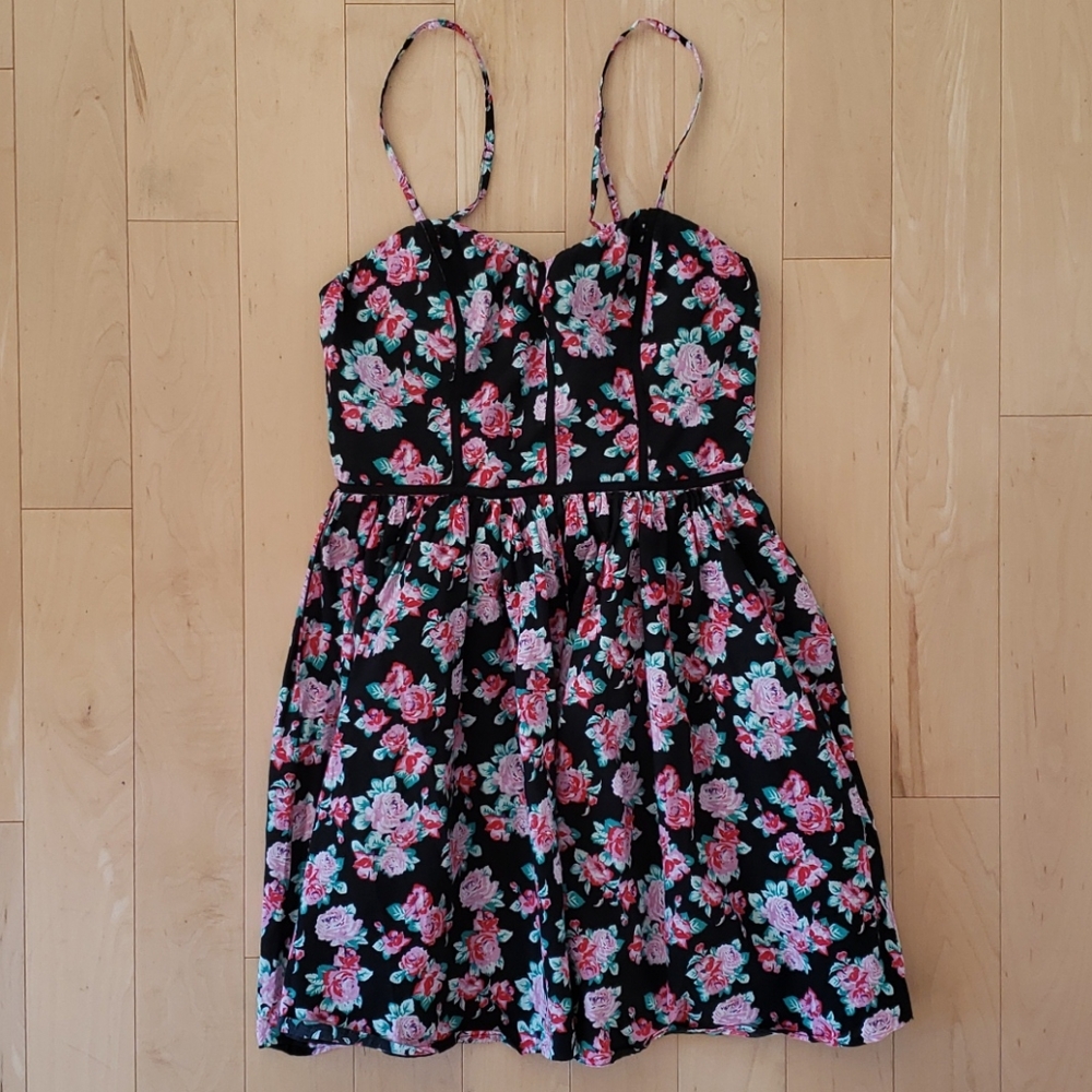 XXI FLOWER DRESS